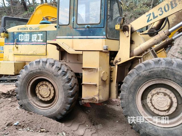 整機(jī)右后45°（整機(jī)外觀及大件）