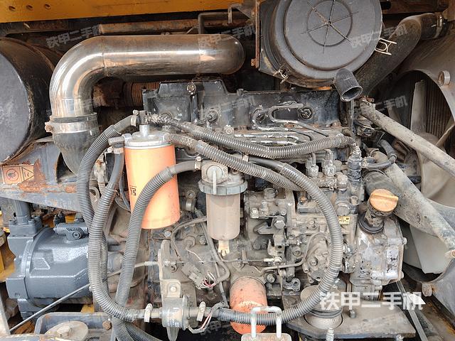 发动机整体俯视（整机外观）