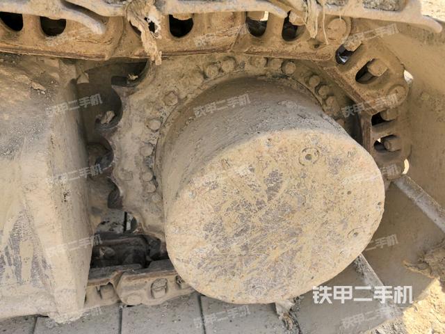 右側(cè)行走馬達蓋板（行走機構(gòu)）