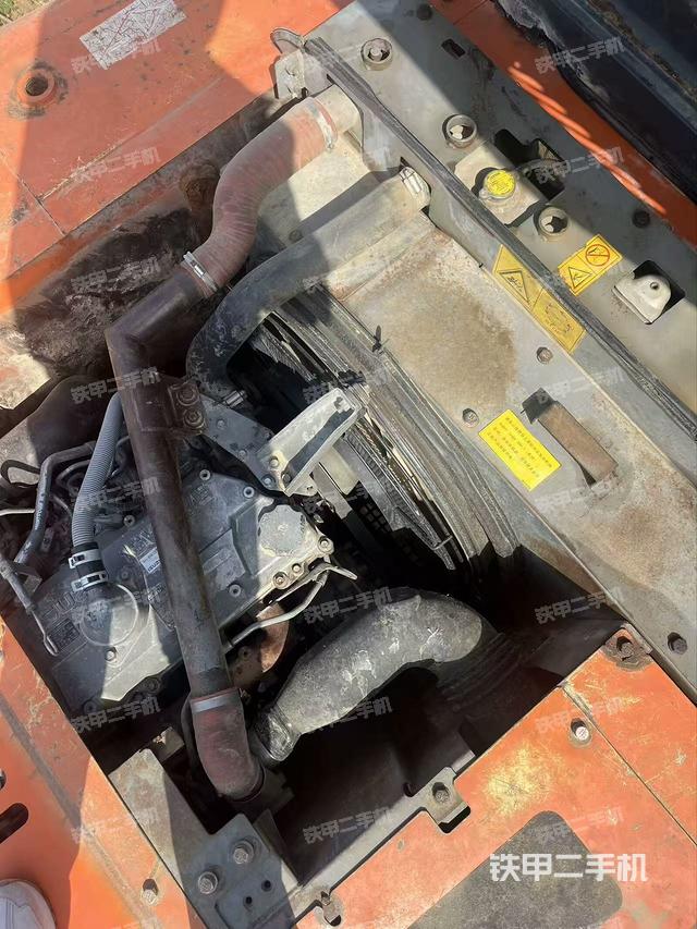 發(fā)動機整體俯視（整機外觀）