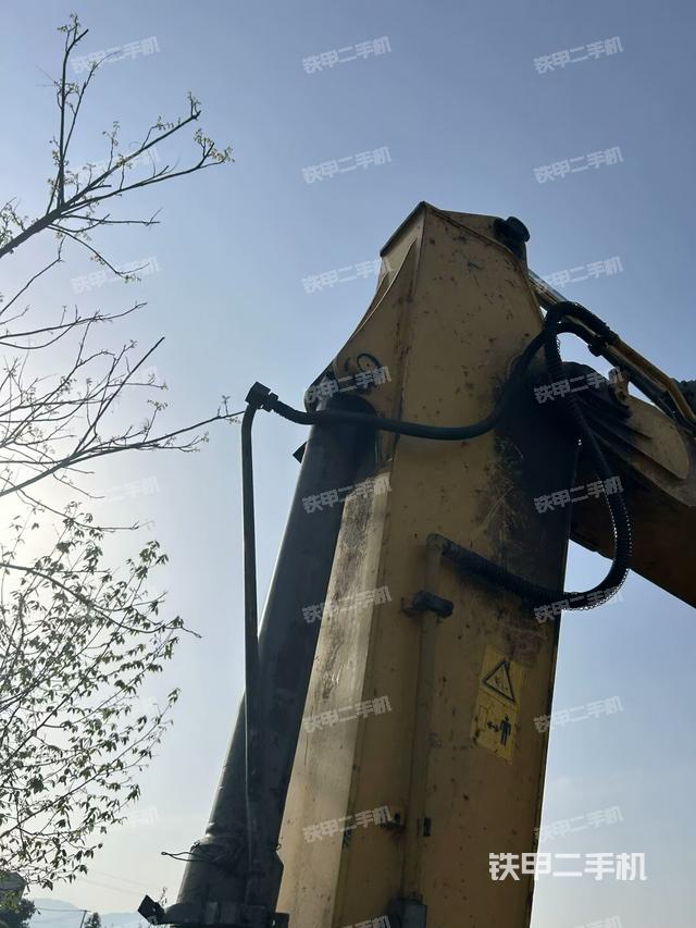 小臂整體左后（工作和回轉(zhuǎn)裝置）