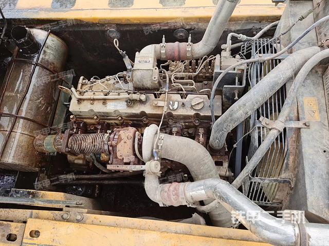 发动机整体俯视（整机外观）