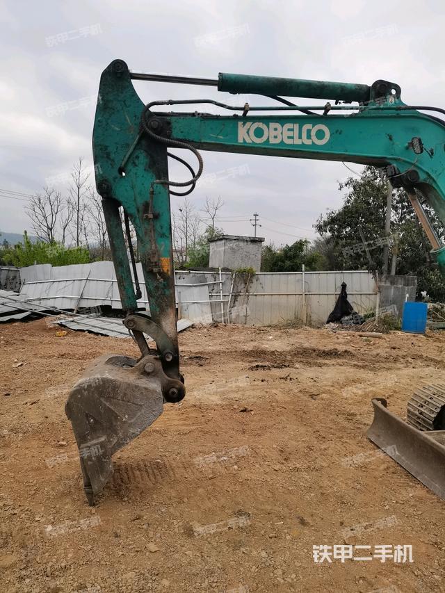 小臂整體左后（工作和回轉(zhuǎn)裝置）