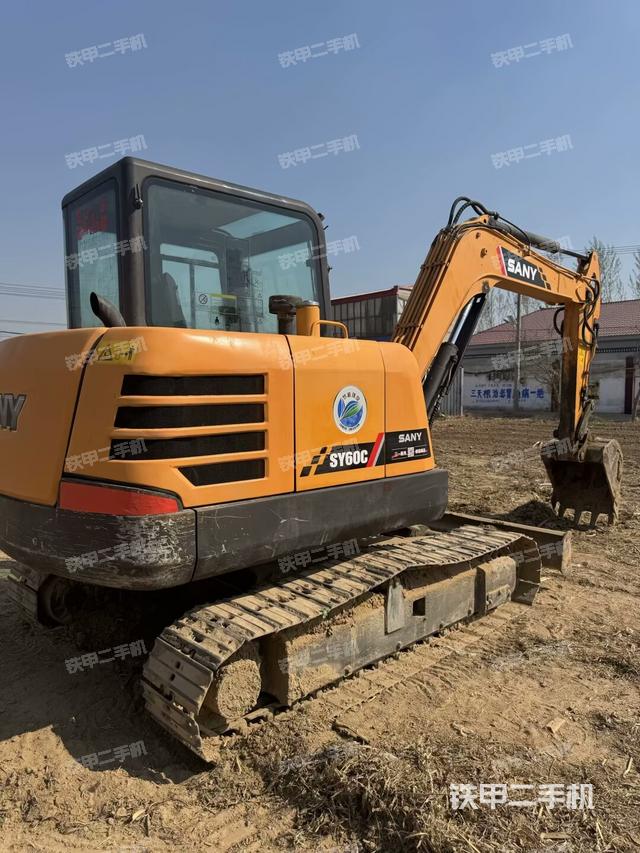 整機右后45°（整機外觀）