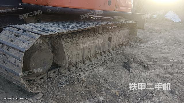 单侧履带整体（整机外观）