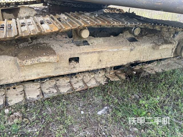 左側(cè)履帶整體?（行走機(jī)構(gòu)）