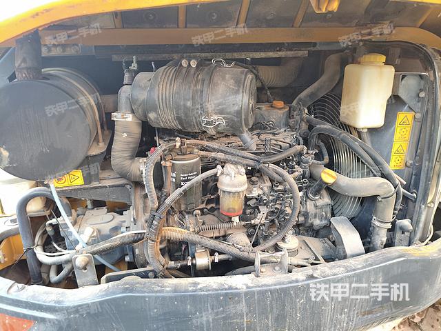 发动机整体俯视（整机外观）