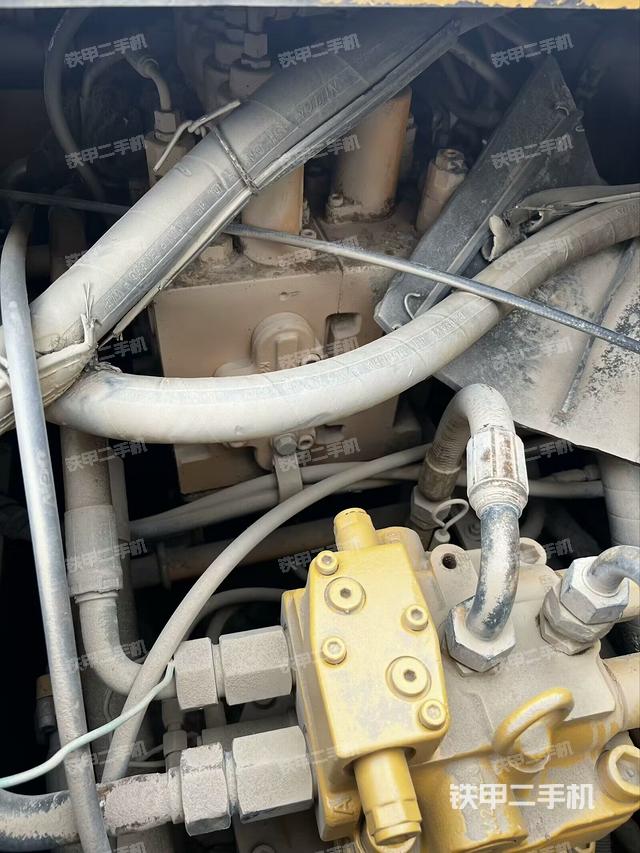 分配閥（上車部件）