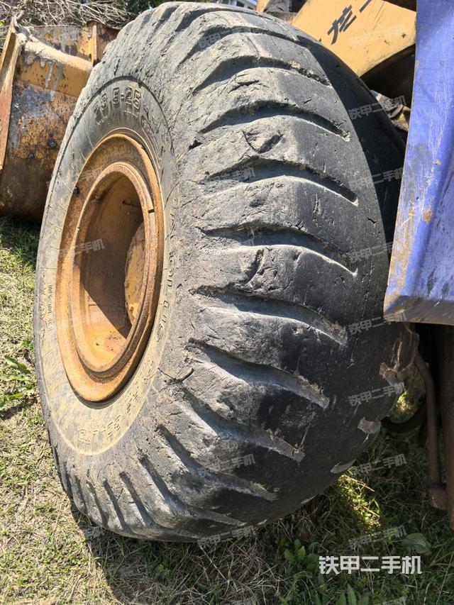 左后輪（行走機構(gòu)）