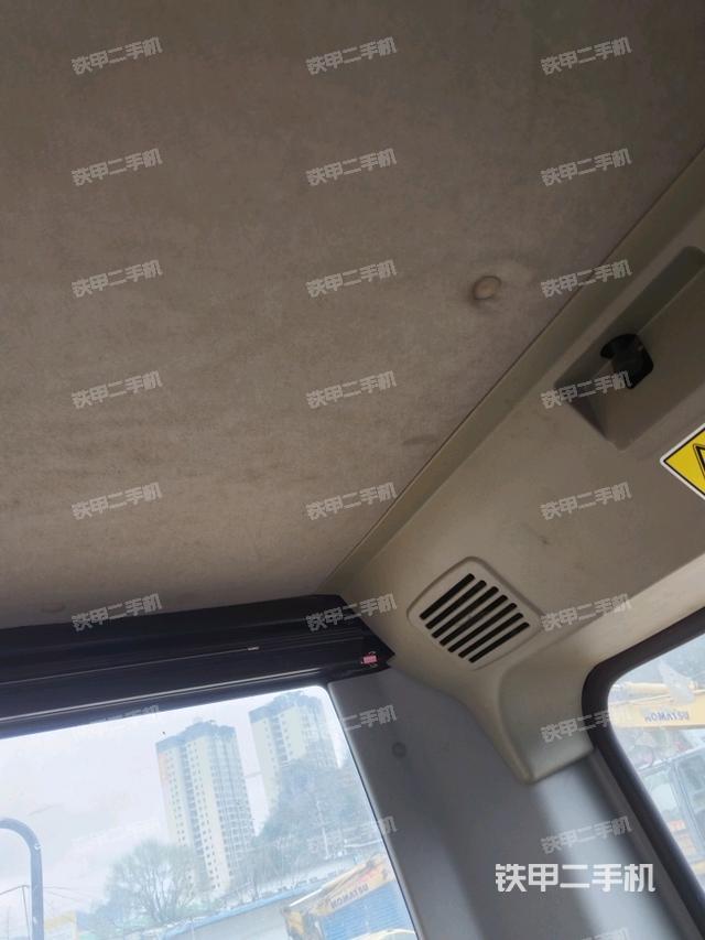 后窗玻璃角標(biāo)（駕駛室部分）