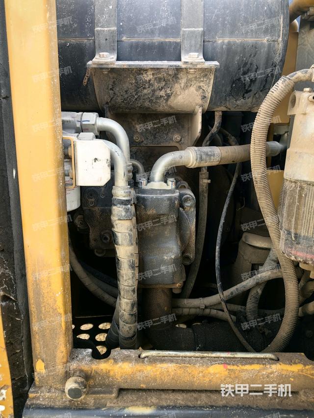 液壓泵室（大件艙室）