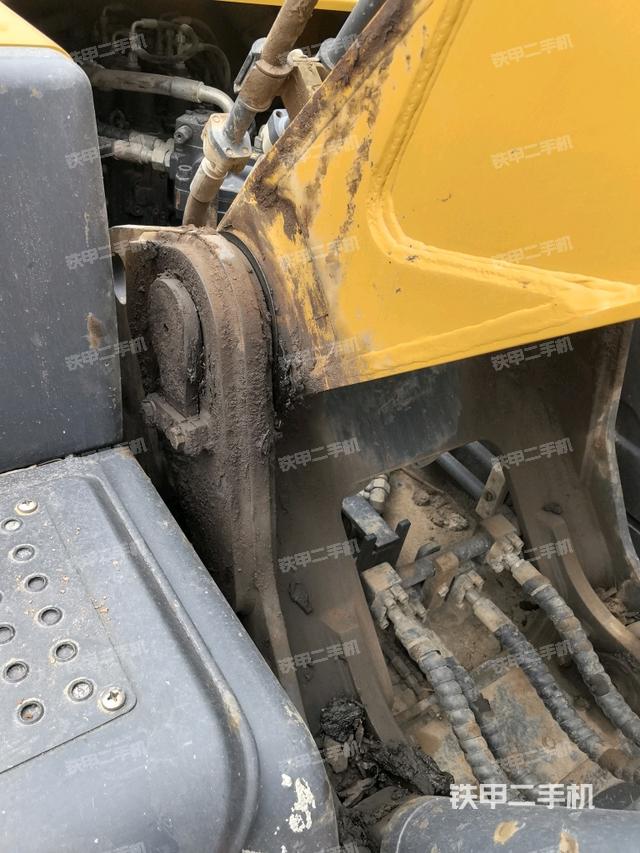 大臂根部?斜視（工作和回轉裝置）