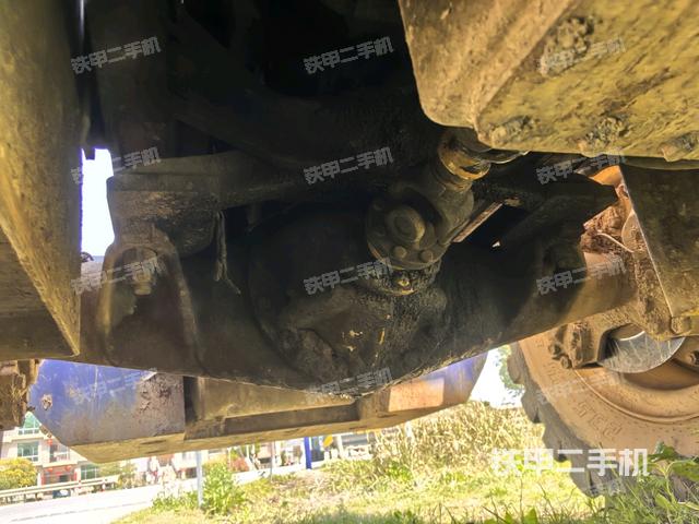 前驅(qū)動橋（液壓/傳動系統(tǒng)）