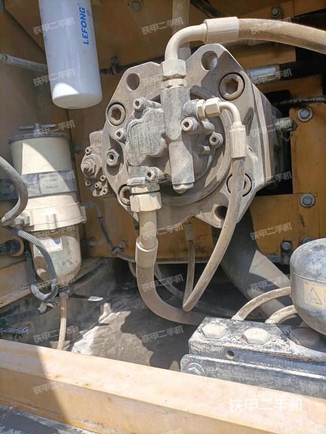 液壓泵室（大件艙室）