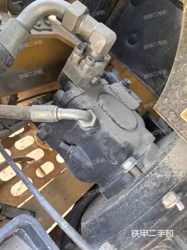 液壓泵室（大件艙室）