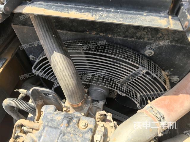 水箱+風(fēng)扇特寫(xiě)（上車(chē)部件）