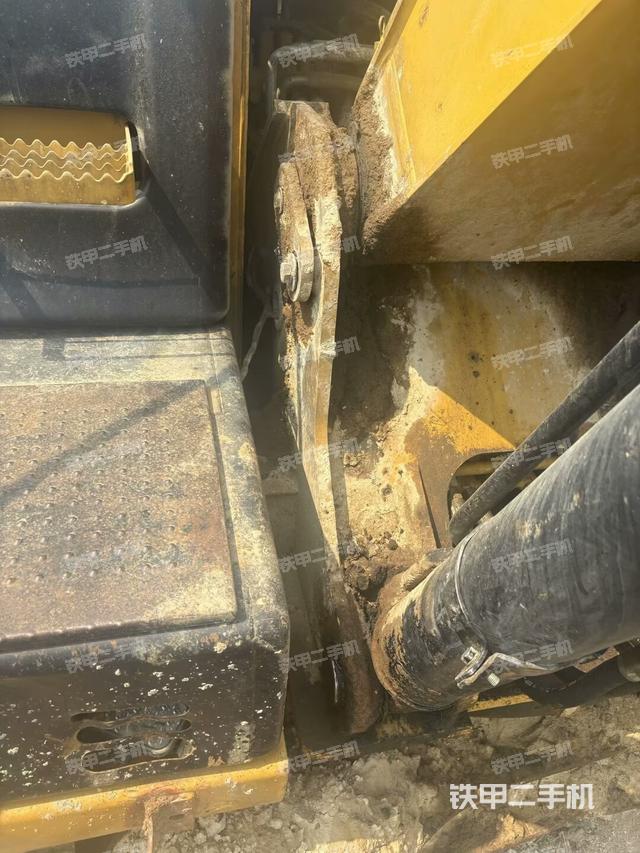 鏟斗右后整體（工作和回轉裝置）