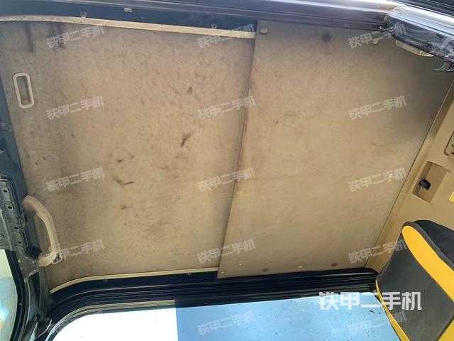 駕駛室頂部（整機(jī)外觀）