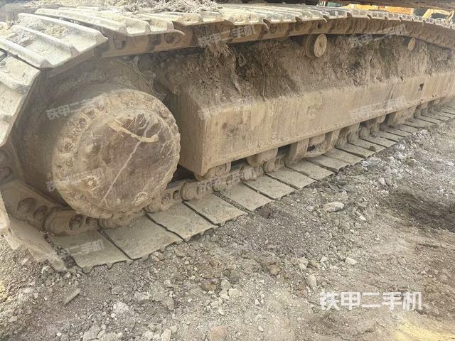 右側履帶整體（行走機構）