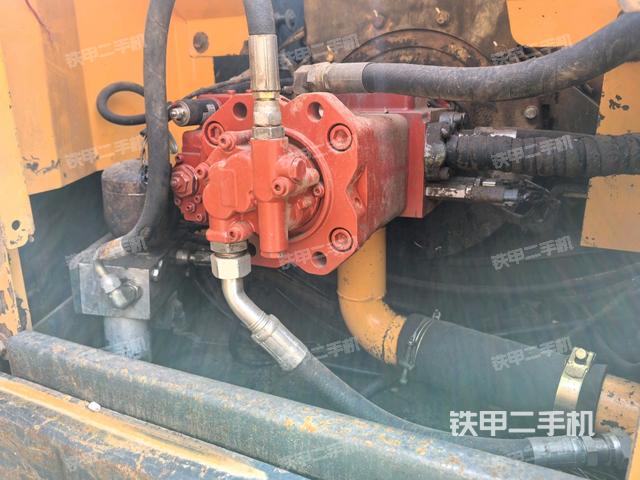 液壓泵室(大件艙室) 液壓泵室(大件艙室)