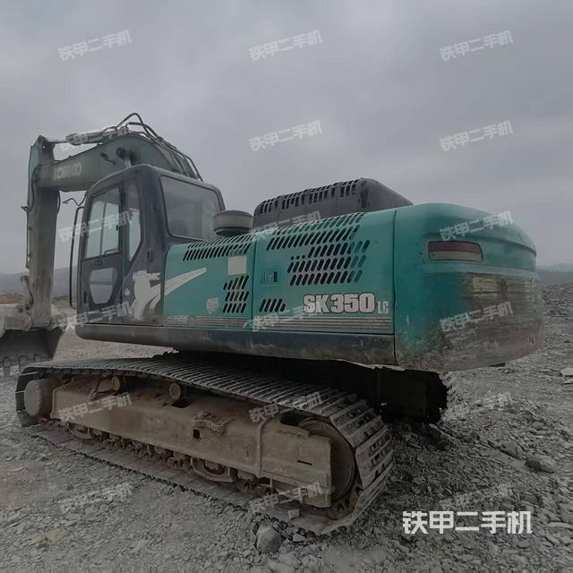 单侧履带整体（整机外观）