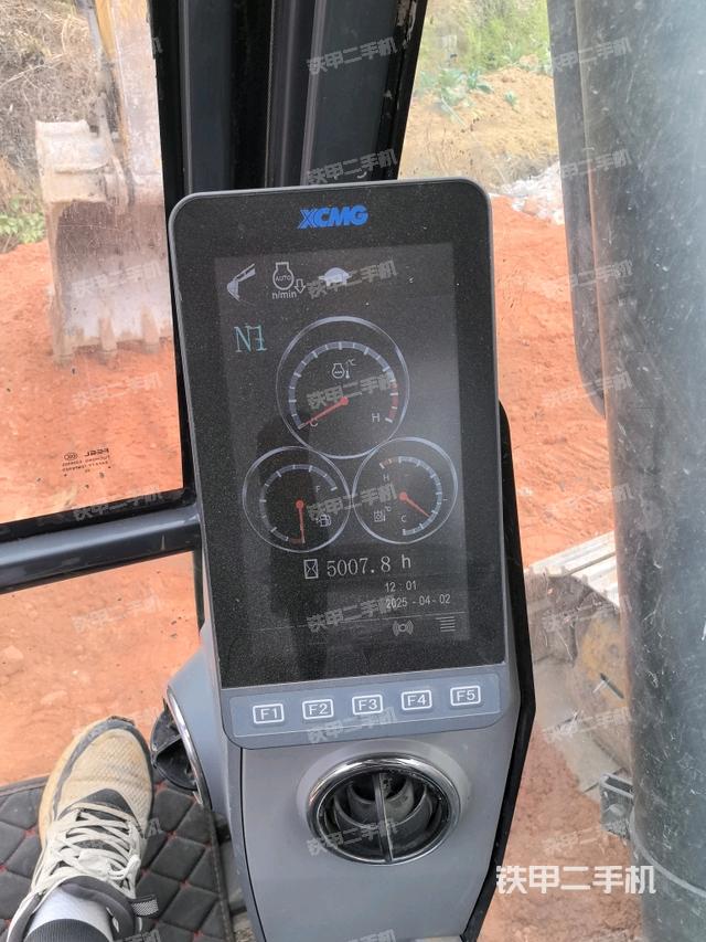 顯示屏?（駕駛室部分）