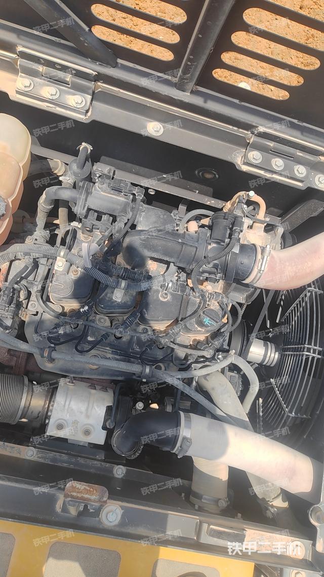 发动机整体俯视（整机外观）