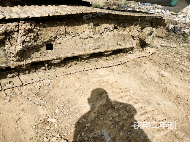 左側(cè)履帶整體?（行走機構(gòu)）