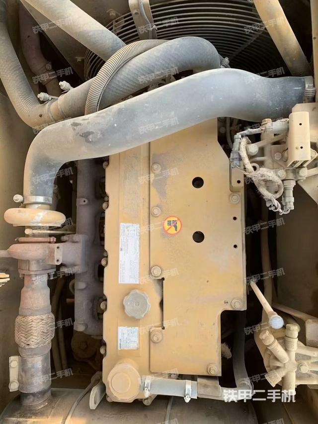 發(fā)動機(jī)整體俯視（整機(jī)外觀）