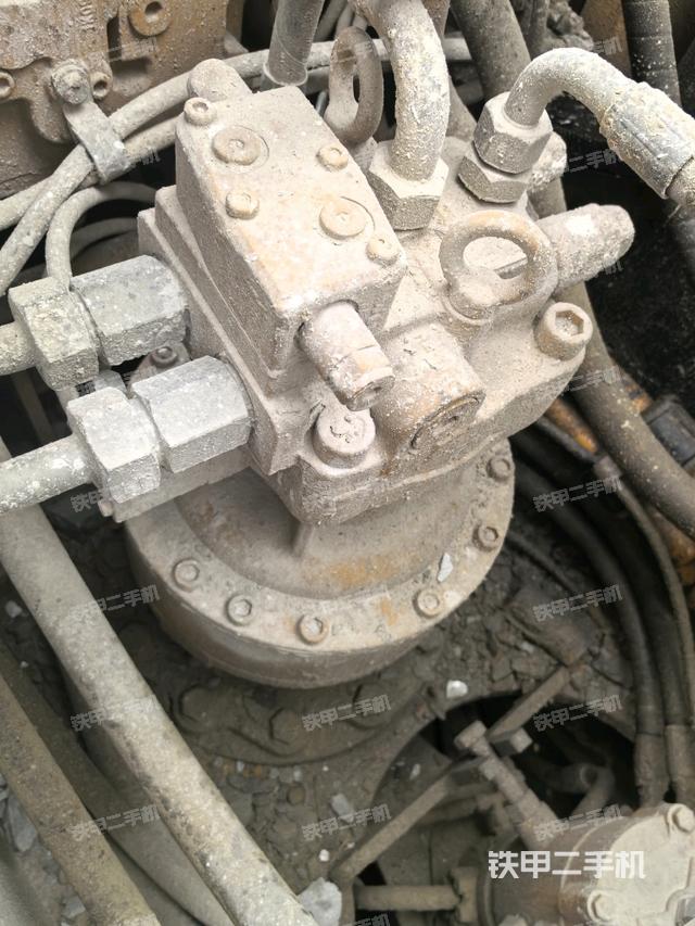 回轉(zhuǎn)馬達(dá)（上車(chē)部件）