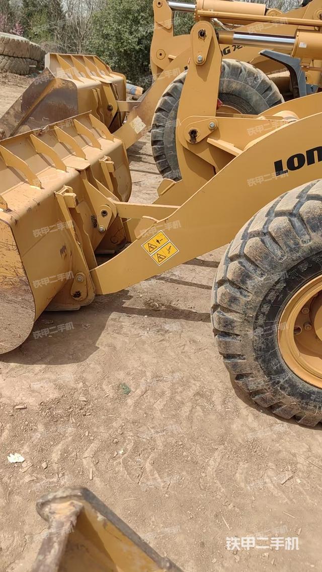 工作裝置整體（整機(jī)外觀及大件）