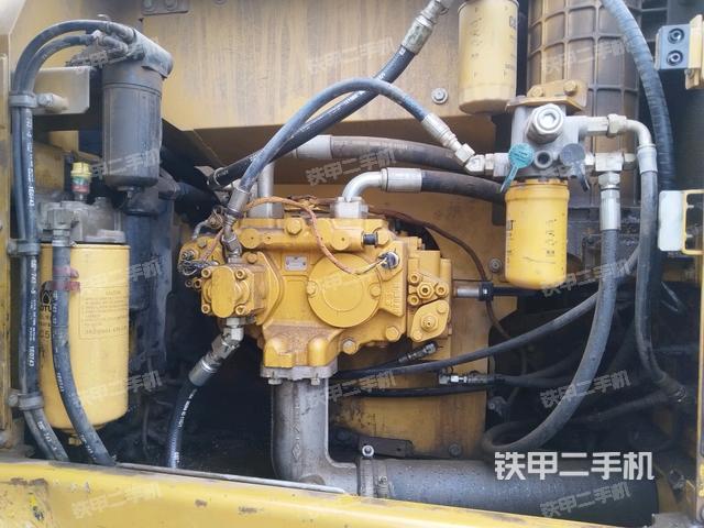 液壓泵室（大件艙室）