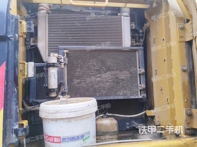 散熱器正面（大件艙室）