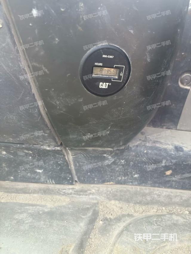 駕駛室左后45度（駕駛室部分）