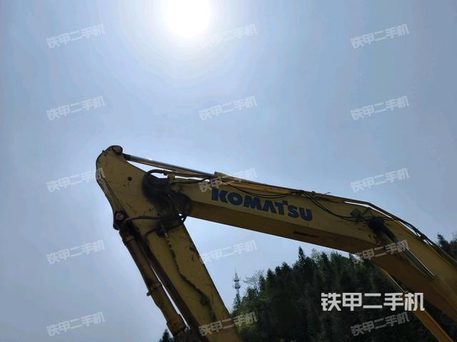 鏟斗右后整體（工作和回轉(zhuǎn)裝置）