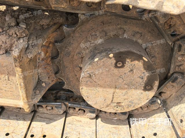 左驅(qū)動輪（行走機構）