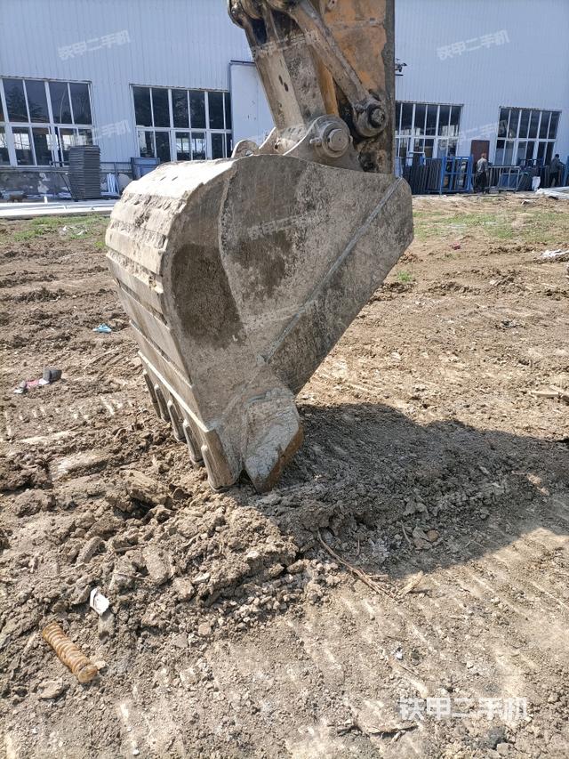 鏟斗45度（工作和回轉(zhuǎn)裝置）