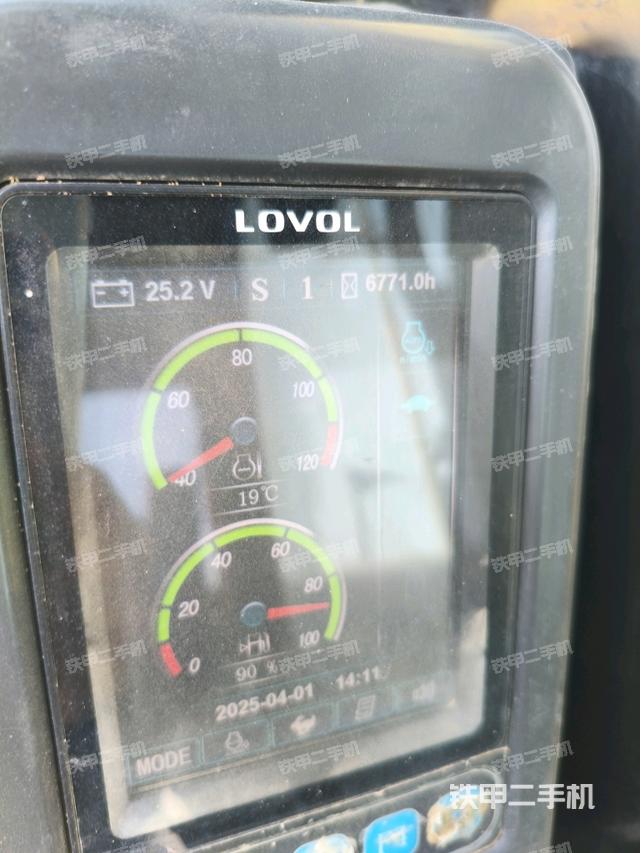 小時表(駕駛室部分) 小時表(駕駛室部分)