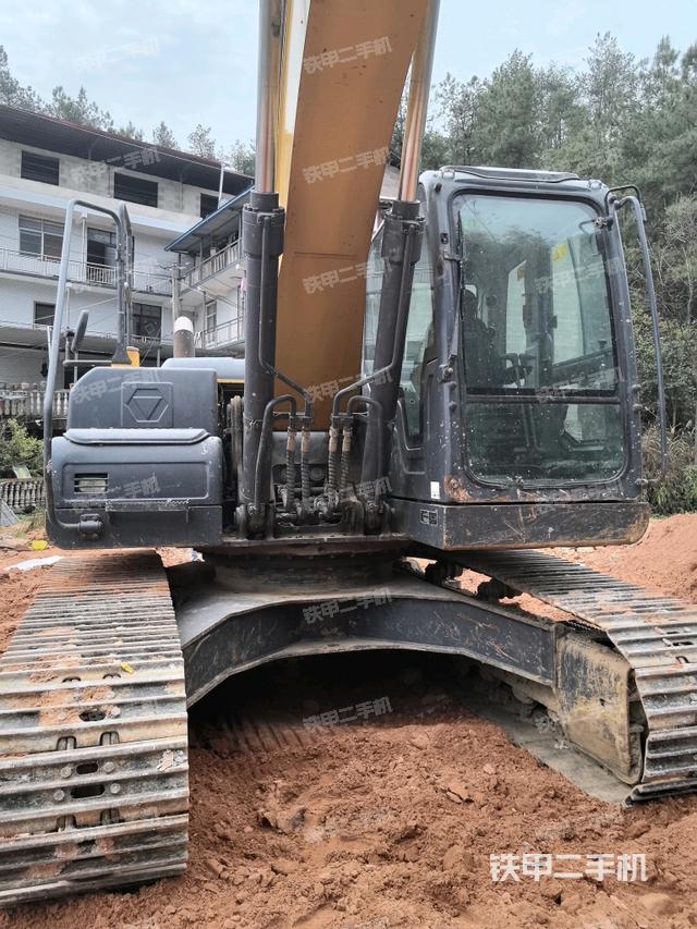 大臂油缸整體?豎拍（工作和回轉裝置）