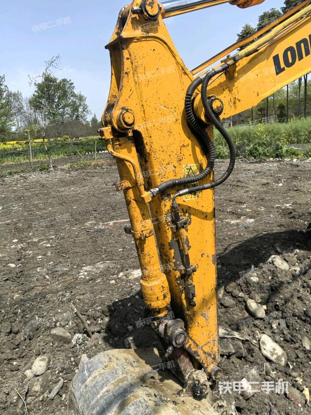 鏟斗右后整體（工作和回轉(zhuǎn)裝置）