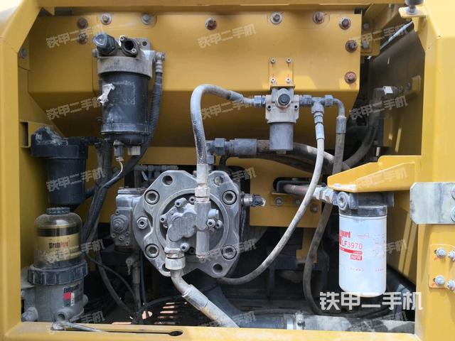 液壓泵室（大件艙室）