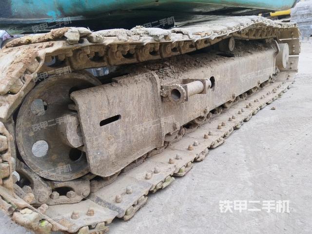 左側(cè)履帶整體?（行走機(jī)構(gòu)）