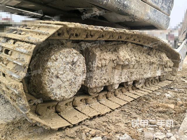 左側(cè)履帶整體?（行走機(jī)構(gòu)）