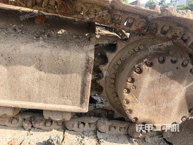 右側(cè)履帶整體(行走機(jī)構(gòu)) 右側(cè)履帶整體(行走機(jī)構(gòu))