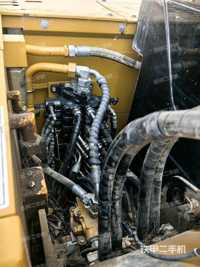 分配閥（上車部件）