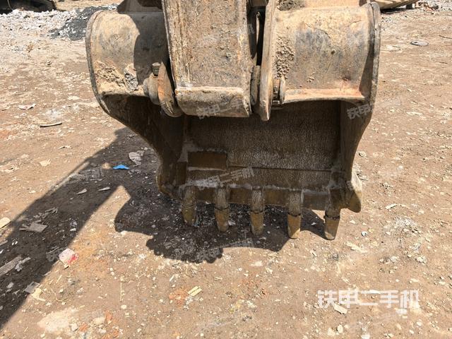 大臂整體?右側(cè)（工作和回轉(zhuǎn)裝置）