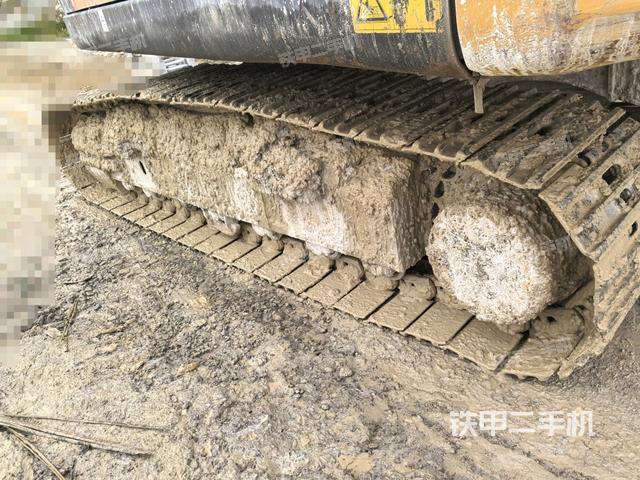 右側(cè)履帶整體（行走機(jī)構(gòu)）