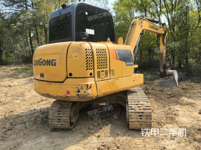 右后45（整機(jī)外觀）