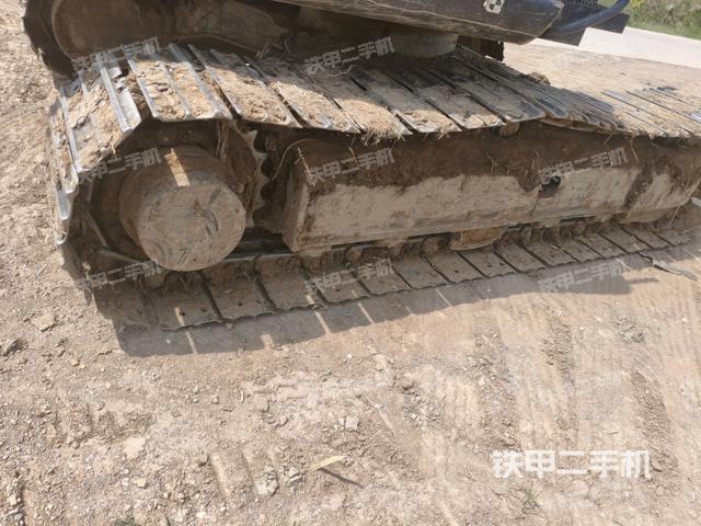 單側(cè)履帶整體（整機(jī)外觀）