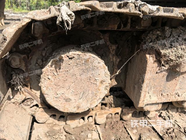 左驅(qū)動(dòng)輪(行走機(jī)構(gòu)) 左驅(qū)動(dòng)輪(行走機(jī)構(gòu))